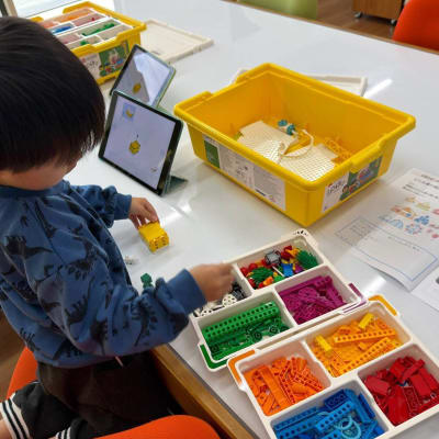 レゴ® WeDo2.0を使った授業の様子