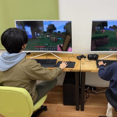 マインクラフトを使った授業の様子