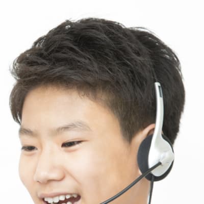 オンラインを活用し、発話を中心とした英会話です。