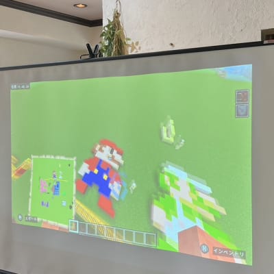 「みんなでマイクラで遊ぼう」イベントのためにマリオのワールドを作ってきてくれました