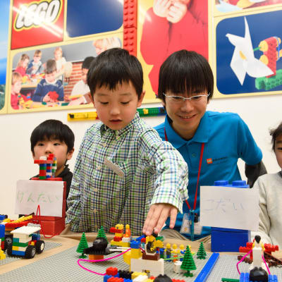 「どんな工夫をした？」「どんな事に気がついたかな？」など、子どもたちが積極的に発表できるような雰囲気です。