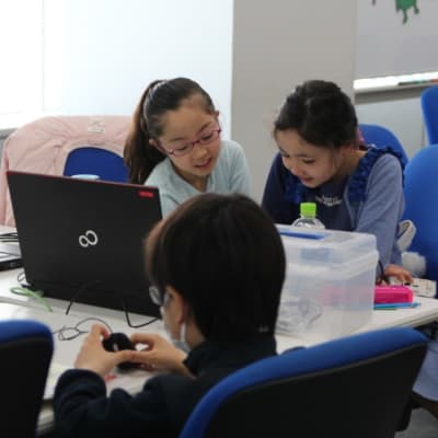 子どもたち自身で学習を進めるスタイル