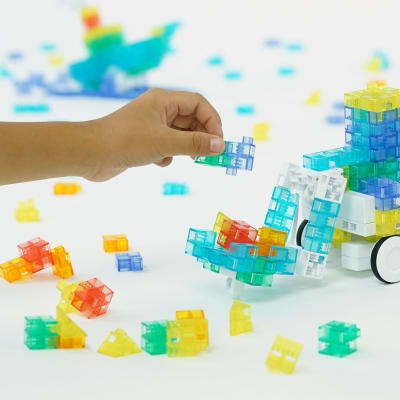 ソニー・グローバルエデュケーションのKOOV®（クーブ）