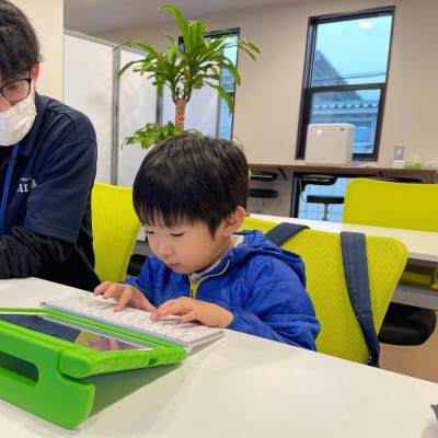 一人ひとりのペースや理解度に合わせたコーチングを行っていきます。