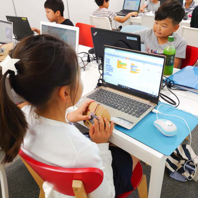 キッズプログラミングスクール8x9(ハック)　授業の様子2