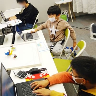 toio™(トイオ)でプログラミング