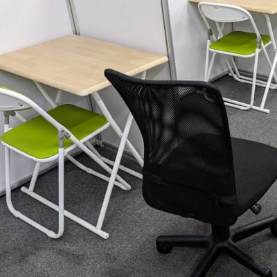 教室は明るく楽しい雰囲気です！