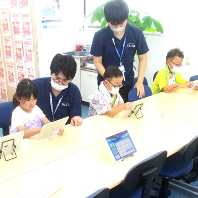 一人ひとりのペースに合わせてコーチが導きます。