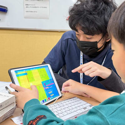 難しい問題でもコーチが優しく励ましてくれます。