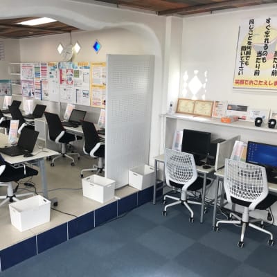 【マナカル豊川】教室内