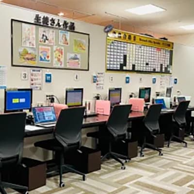 日吉校教室内観