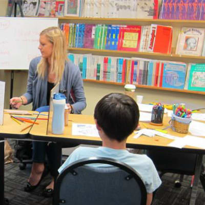 ユニバーサルキッズキャンプでは、ハワイ提携校での、短期留学を受け付けています。