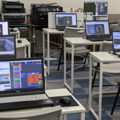 有希塾プログラミング教室の教室風景⑤