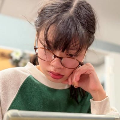 ミッションに挑戦中は真剣そのもの