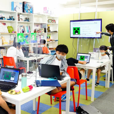 キッズプログラミングスクール8x9六甲道校　感染症対策後の授業風景2
