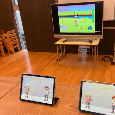 ０から始められる本格的なプログラミング教材「Playgram」を使用します。