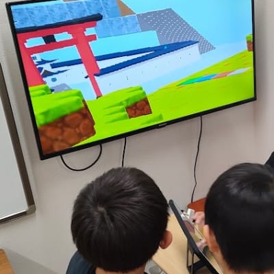 発表後は実際に触れてみて他の子の作品から得られることがたくさんあります