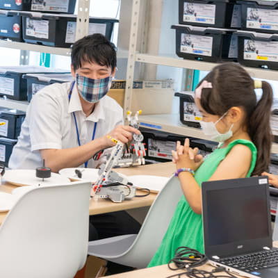 授業を欠席される場合、同じ週の同じコースに振り替え可能です（撮影：2020年8月）