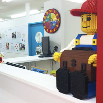 待合室が広いので、下のお子様と一緒に来校も安心！