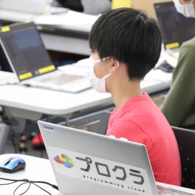 お友達の発表もしっかり聞きます！