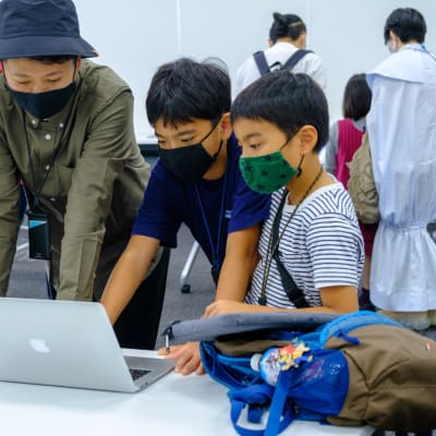 発表会の様子。保護者の方も一緒に楽しめます♪