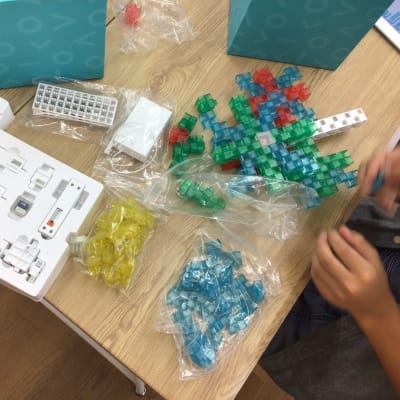 ブロックの組み立て