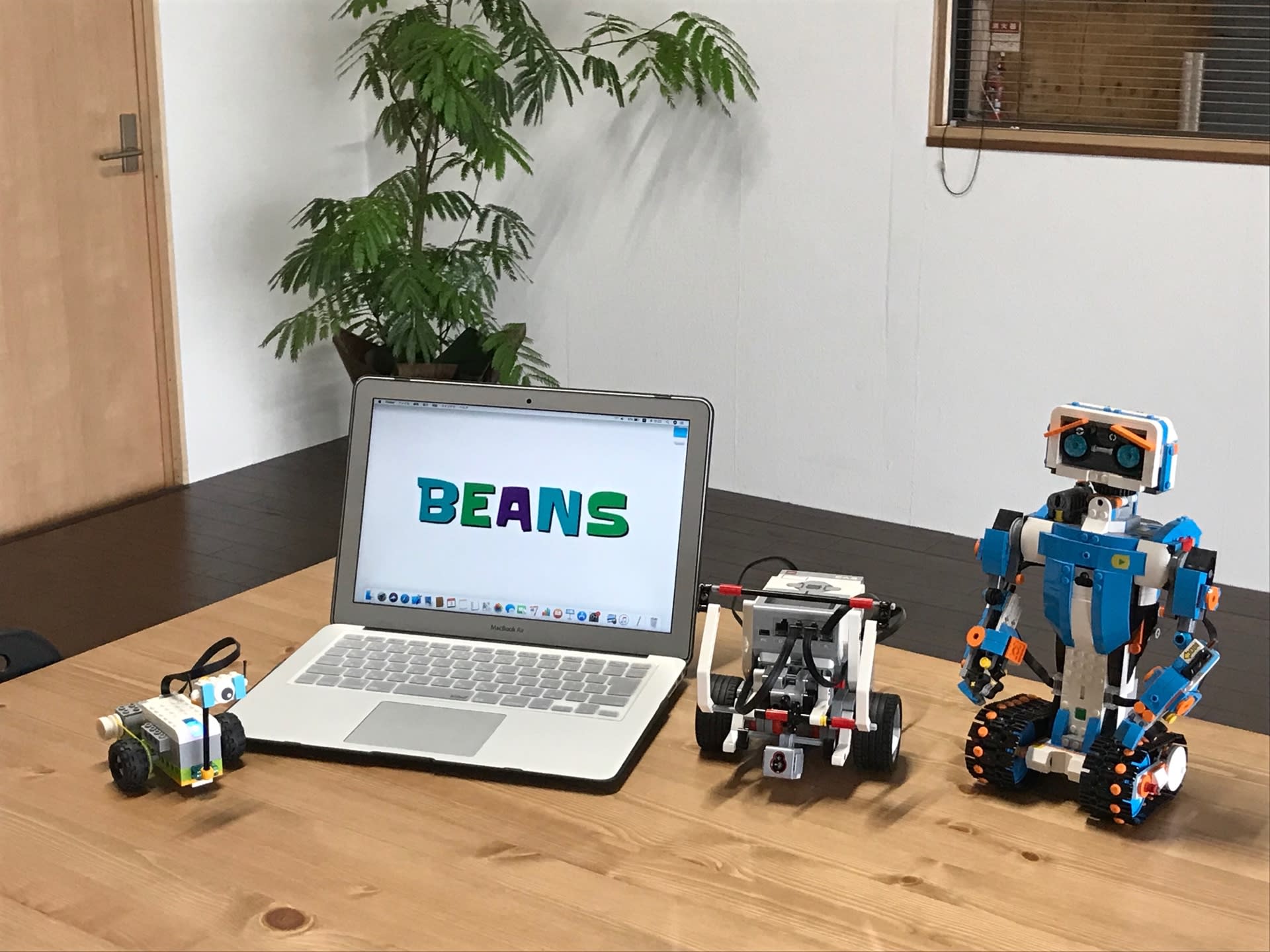 BEANSのロゴ画像