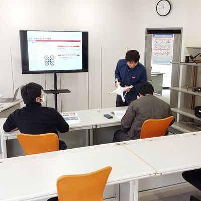 ドローン操作技術とインフラメンテナ...