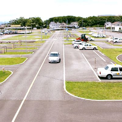 ドローン教習所 水戸校 併設の自動車教習所