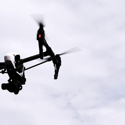 ドローン機体