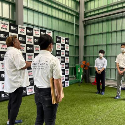 屋内練習場も完備しています