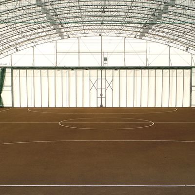 屋内練習場