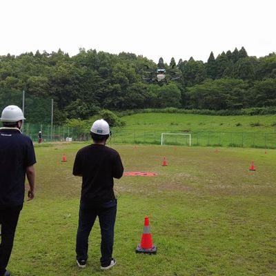 ドローンフィールド