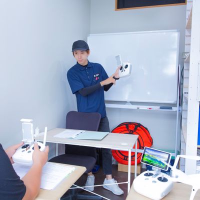 コモレビドローンスクール 