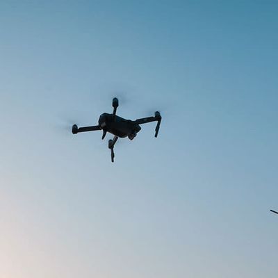 ドローンが操縦できるようになる！