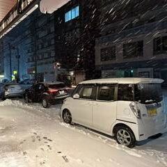 教室の目の前に車寄せスペースがあります。雪の日でも安心です。