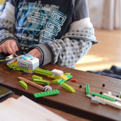 レゴ® WeDo2.0を使った授業の様子