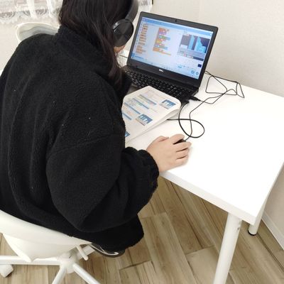 ジュニアプログラミング検定の練習に励んでいます！