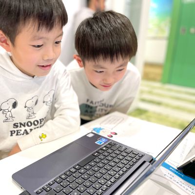 ペアで相談しながらプログラミング