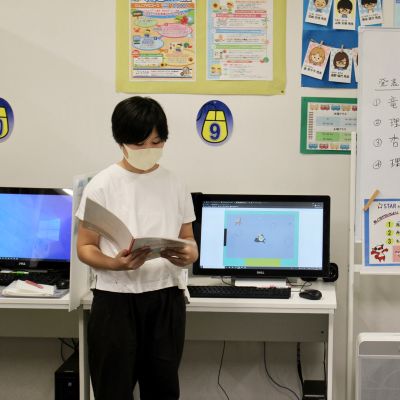 いざ発表会！クラスメイトや親御さんにも聞いてもらいます