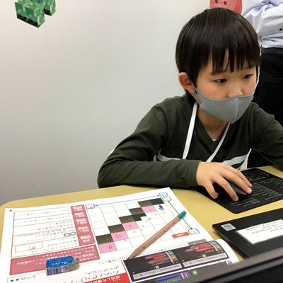 設計図見ながらコードを組もう！