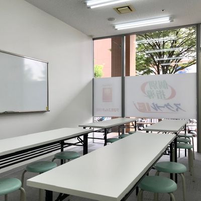 こちらの教室にてレッスンを行います