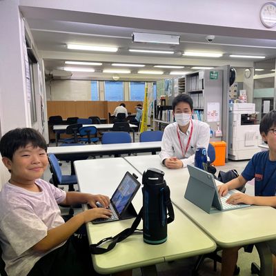 コーチと楽しく「Playgram」に取り組んでいます。