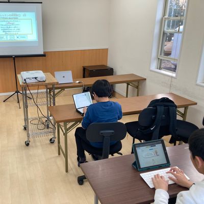 タイピングも将来必要となる大事なスキル！レッスン内ではタイピング練習も行います！