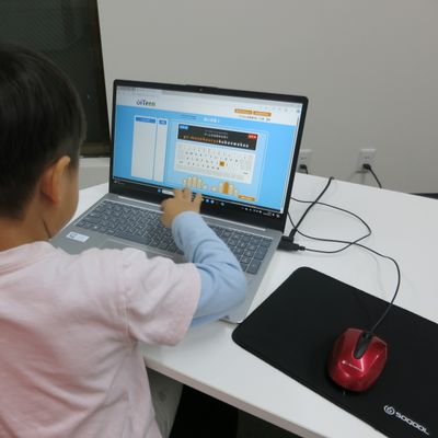 年齢に関係なく熱中！！