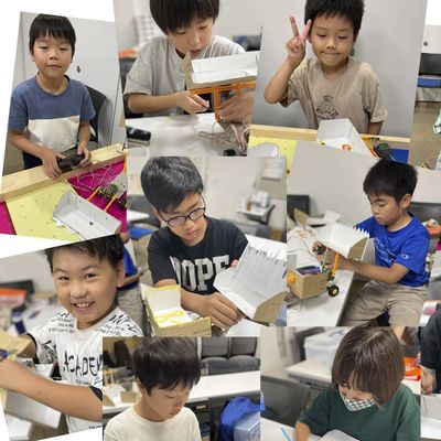 集中して授業に取り組む様子