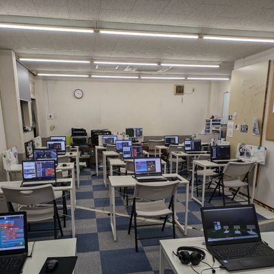 有希塾プログラミング教室の教室風景②