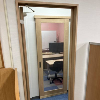 HALLO専用の部屋で学べます。みんなで楽しくプログラミングに挑戦しよう！