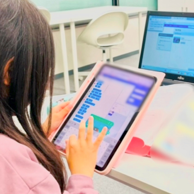 おうちのタブレットと連動して家庭学習もできる！