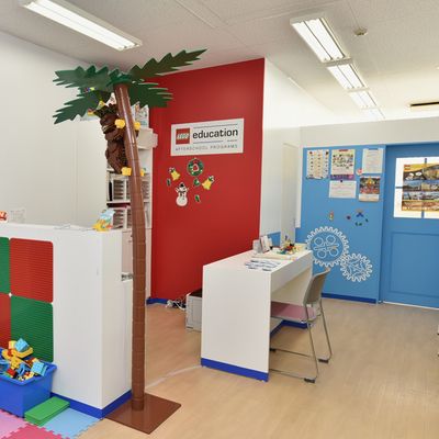 子どもたちの声が響く受付